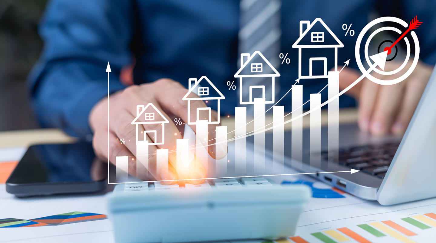 Illustration flat design représentant une balance avec d'un côté une estimation approximative réalisée seul et de l'autre une estimation professionnelle précise, symbolisant l'écart de valeur